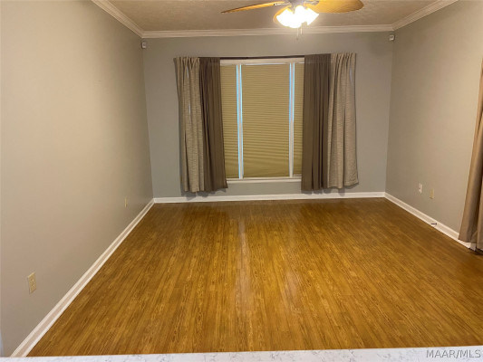 1636 Worthing Road
