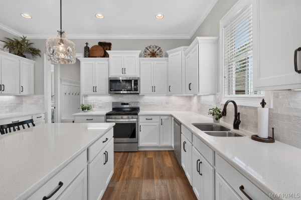144 Hillbrook Drive