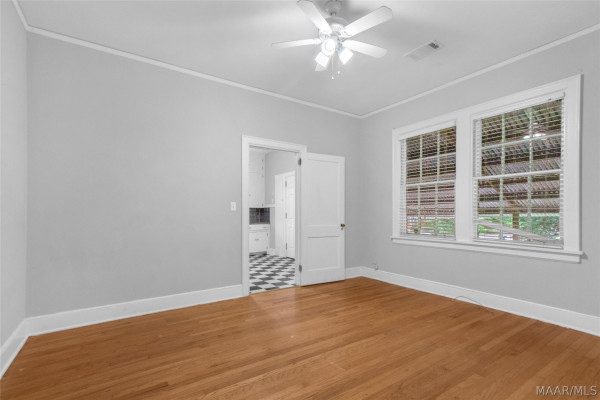 340 E Fairview Avenue