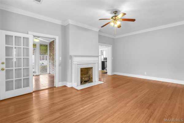 340 E Fairview Avenue