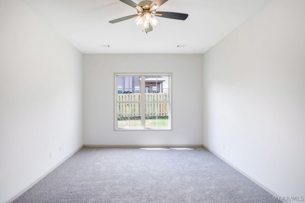 404 Hawthorne Ridge Drive