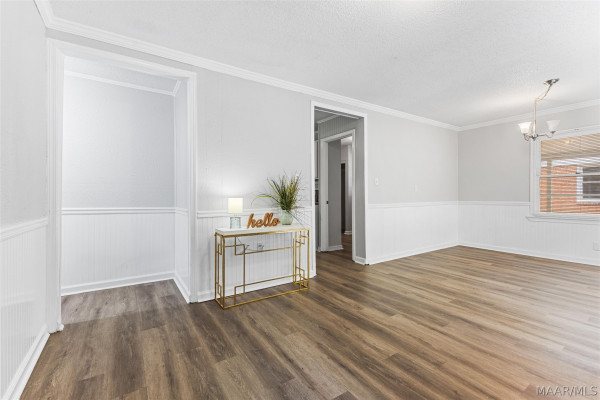 3255 WILLOW LANE Drive
