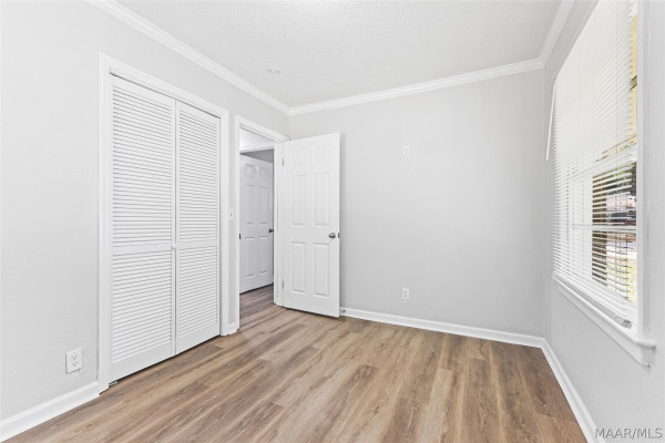 3255 WILLOW LANE Drive