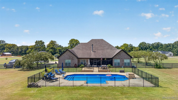 3774 Hogan Road