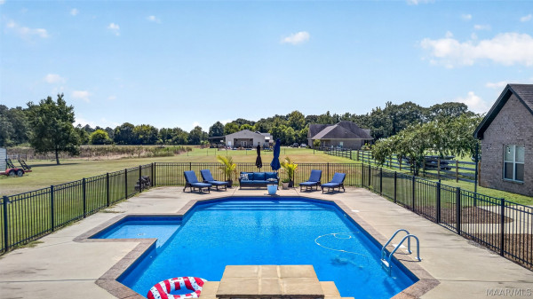 3774 Hogan Road