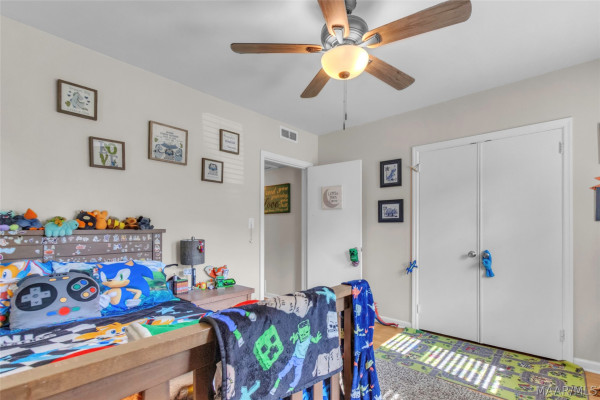631 GEORGETOWN Drive