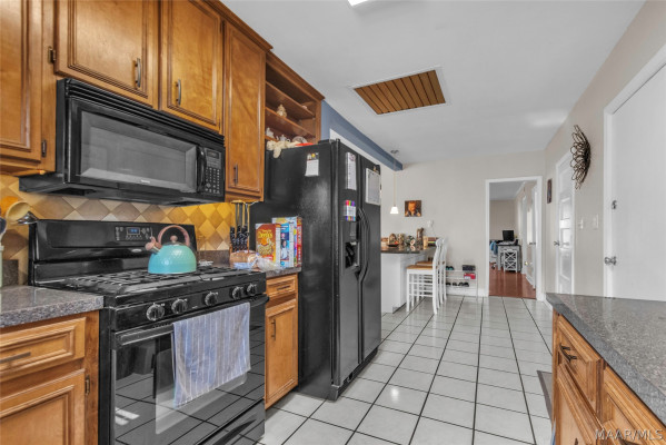 631 GEORGETOWN Drive