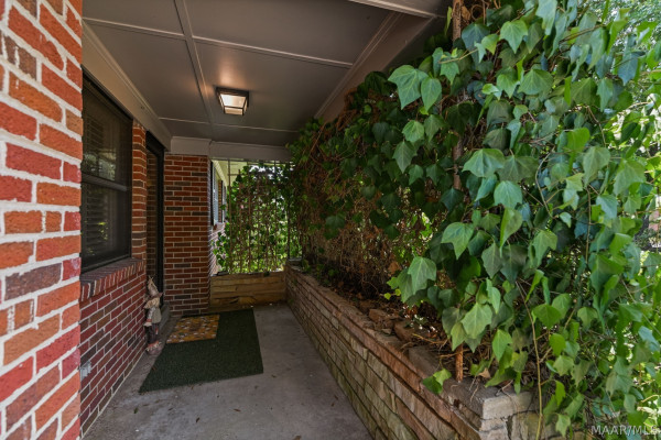 507 Karen Road