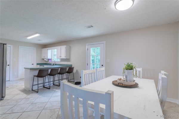 5157 Titus Road