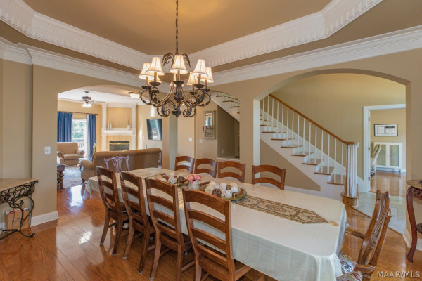 198 Walnut Point Drive