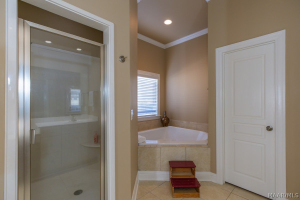 198 Walnut Point Drive