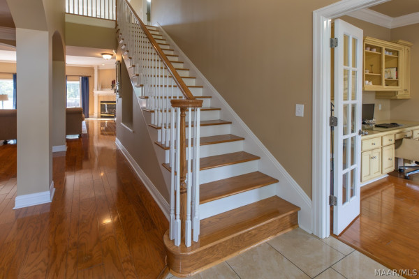 198 Walnut Point Drive