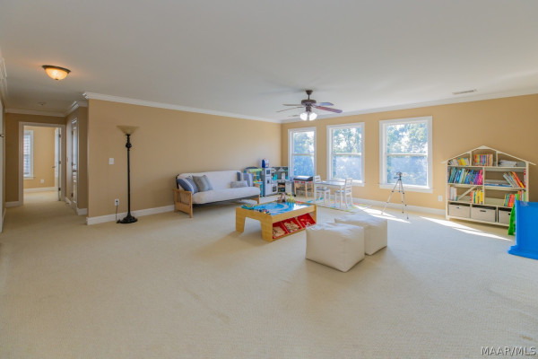 198 Walnut Point Drive