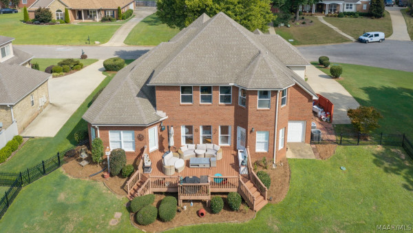 198 Walnut Point Drive