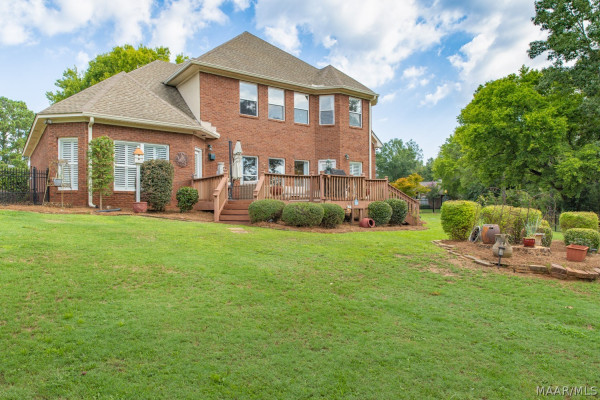 198 Walnut Point Drive