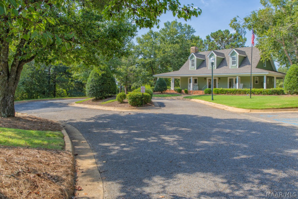 198 Walnut Point Drive