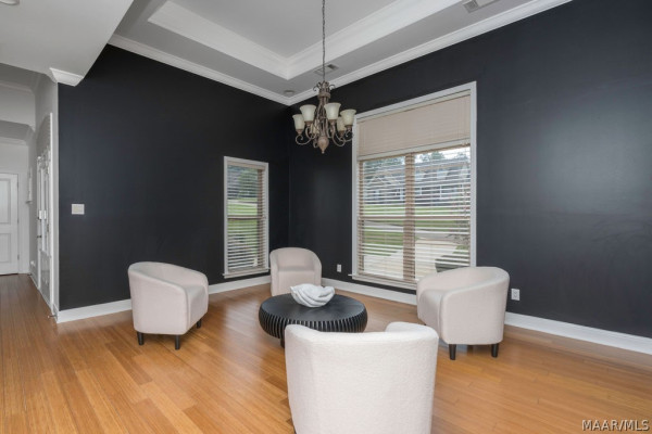 180 Forest Hill Road