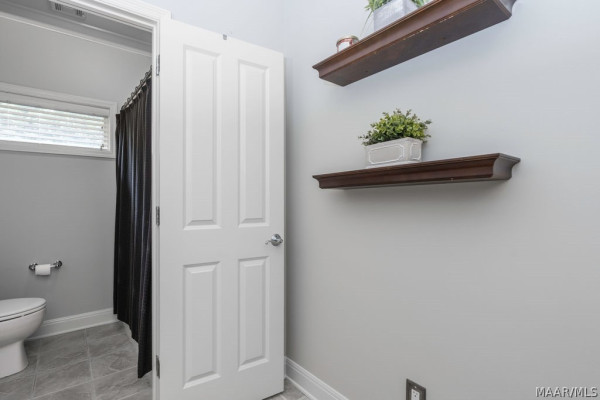 180 Forest Hill Road