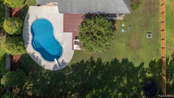 180 Forest Hill Road