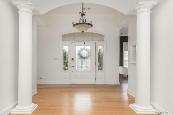 180 Forest Hill Road