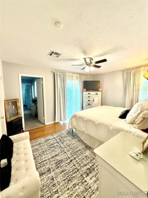 118 CEDAR Drive