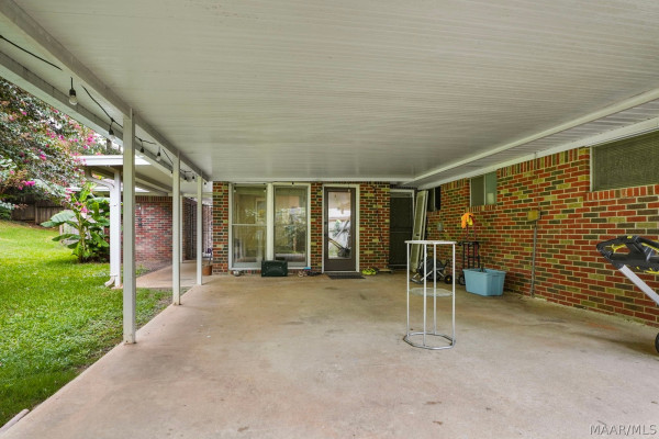 3958 Croydon Road