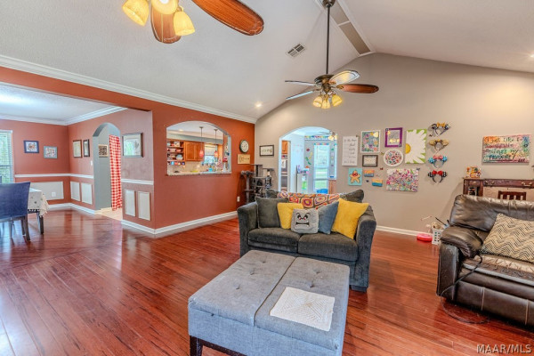217 Ridgewood Road