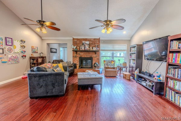 217 Ridgewood Road