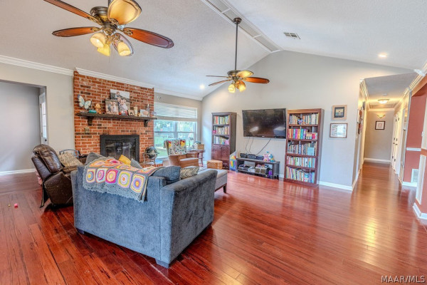 217 Ridgewood Road