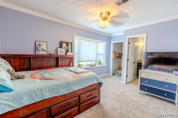 217 Ridgewood Road
