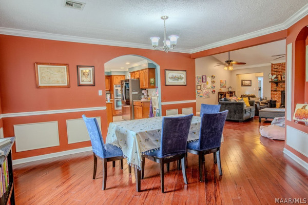 217 Ridgewood Road
