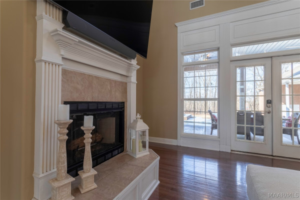 402 Menawa Pass