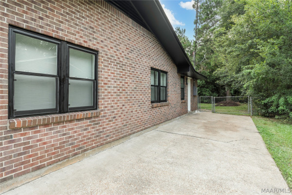 617 Durward Drive