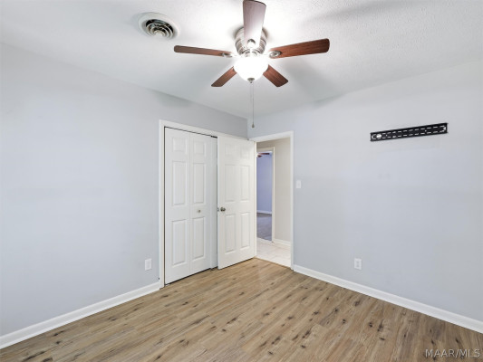 3808 HAYNES Lane