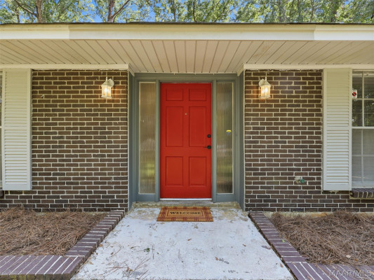 3808 HAYNES Lane