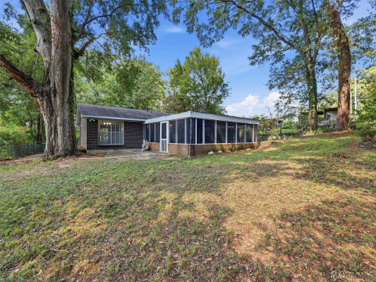 3808 HAYNES Lane