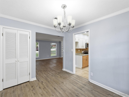 3808 HAYNES Lane