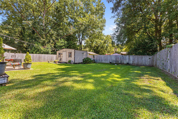 3750 Robbins Road