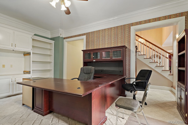 899 LEXINGTON Lane