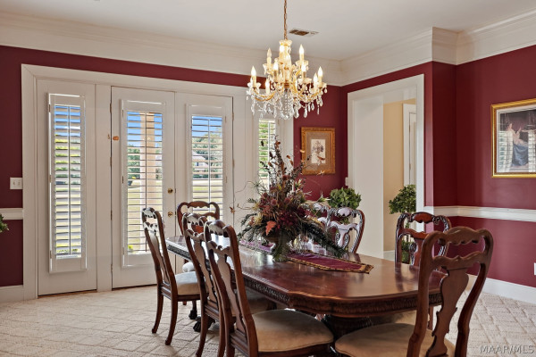 899 LEXINGTON Lane