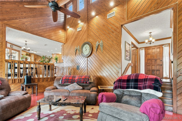 3324 STRATTON Court