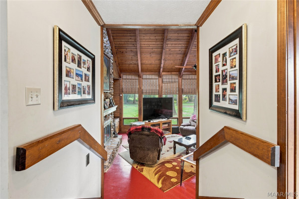 3324 STRATTON Court