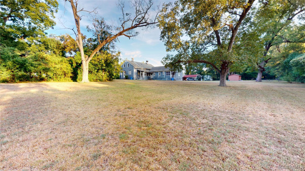 439 Martin Luther King Jr Drive