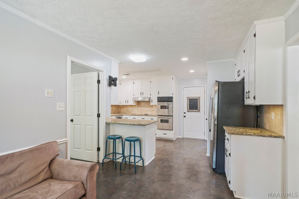 218 DEER Trace