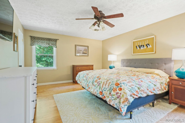 218 DEER Trace
