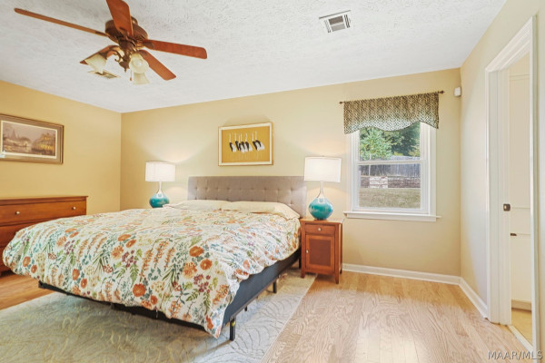 218 DEER Trace