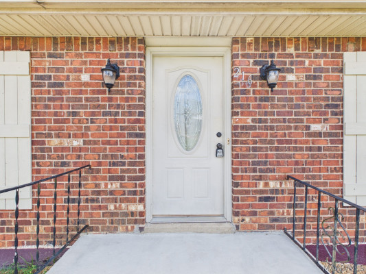 216 Woodvale Road