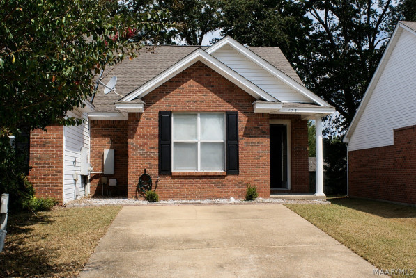 176 JAMES Drive