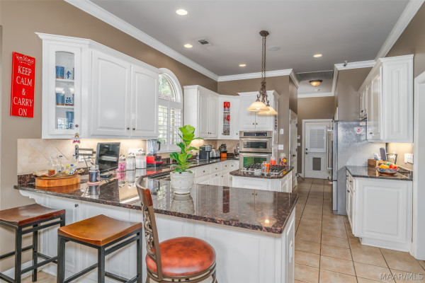 8148 Glynnwood Drive
