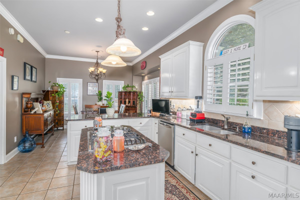 8148 Glynnwood Drive